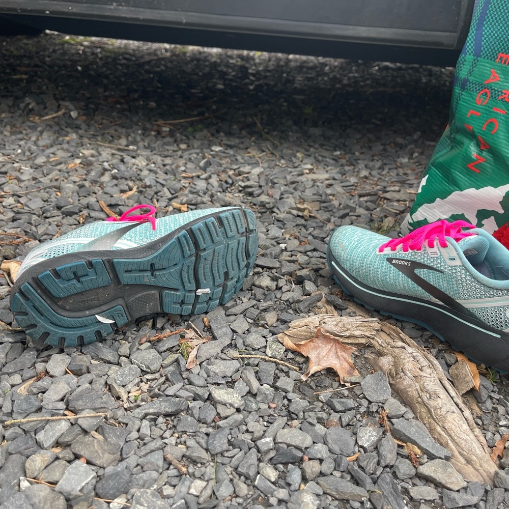 Brooks Ghost Retired Design - image 3